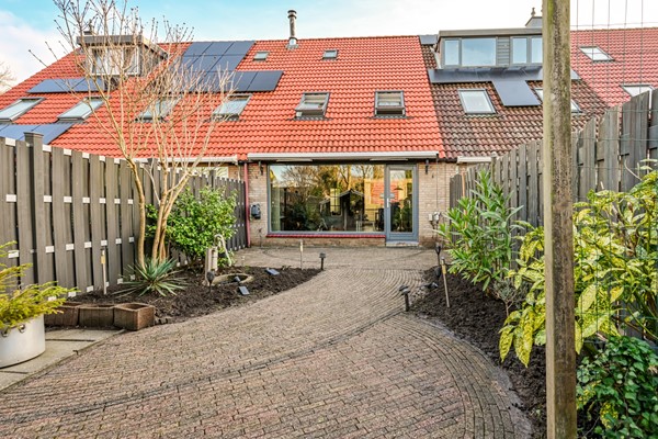 Medium property photo - Spreeuwenhoek 13, 3201 JM Spijkenisse